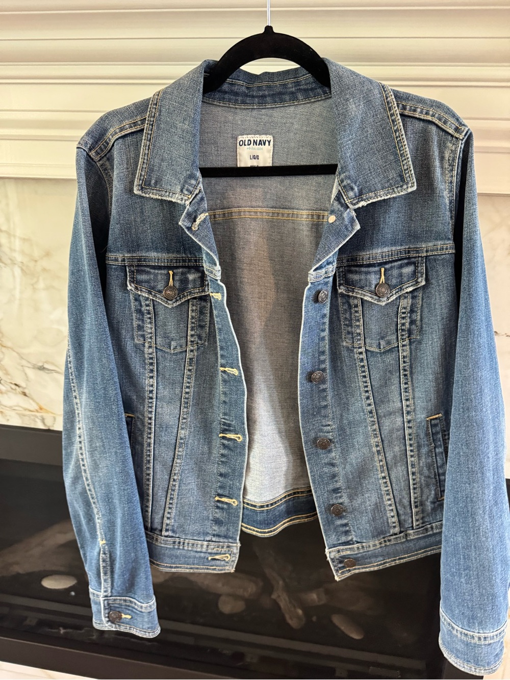 Old Navy Light Blue Women's Denim Jacket - Classic Trucker Style
